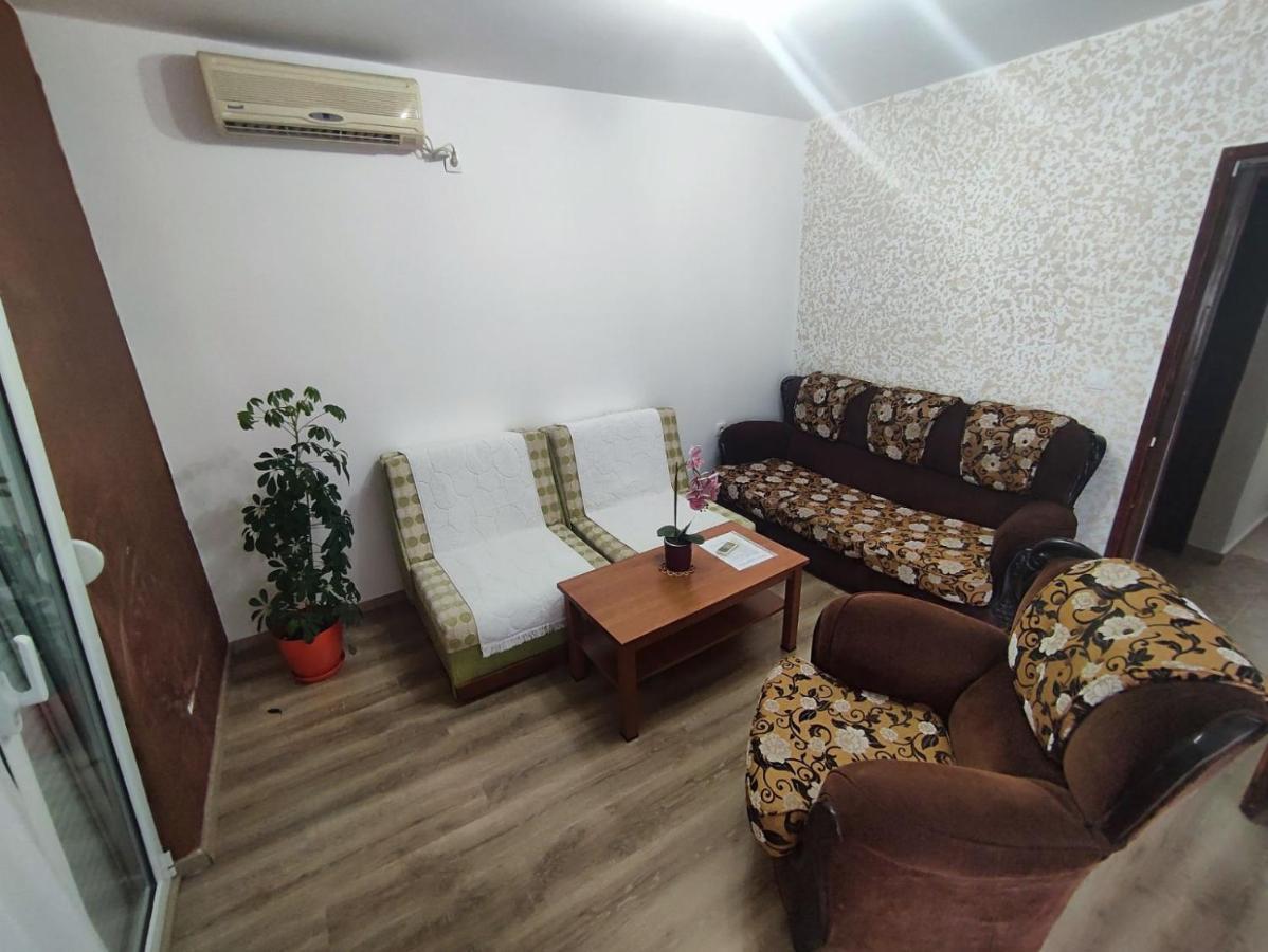 Apartmani Bellami Bečići Exterior foto